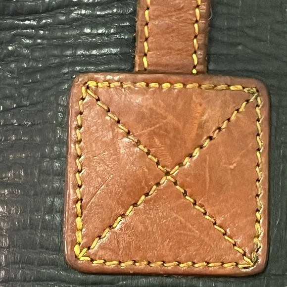 VTG Dooney & Bourke All Weather Leather Norwalk Satchel Bag Brass Hardware USA - Picture 5 of 16